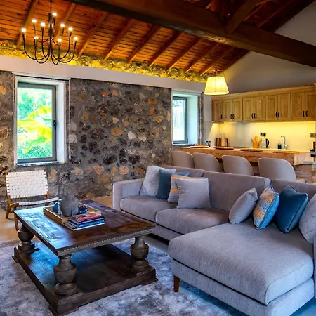 Kaya Exclusive كاياكوي