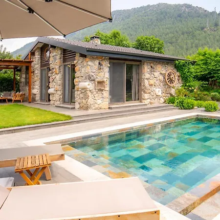 Kaya Exclusive Hotel 5*